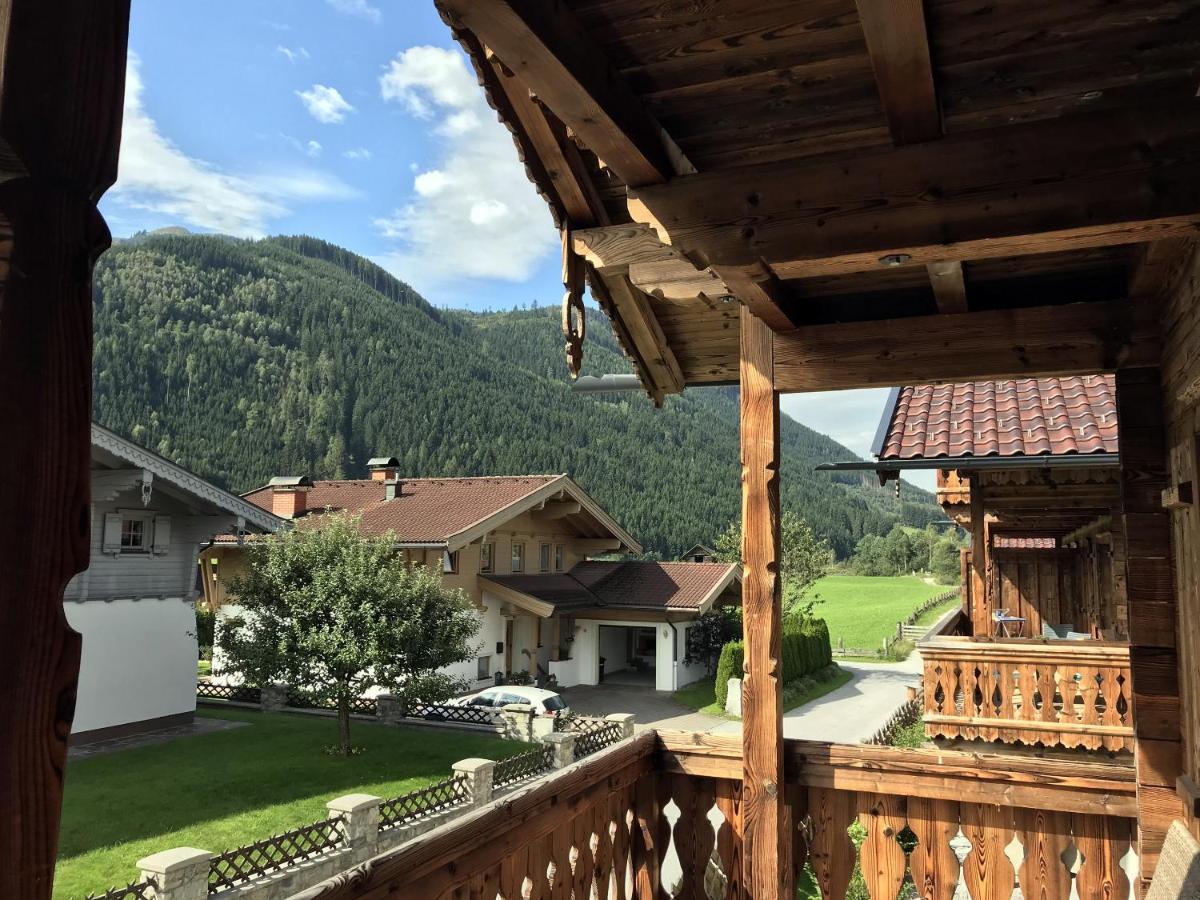Alpin Residenzen Panoramabahn By Alpina-Holiday Hollersbach im Pinzgau Bagian luar foto